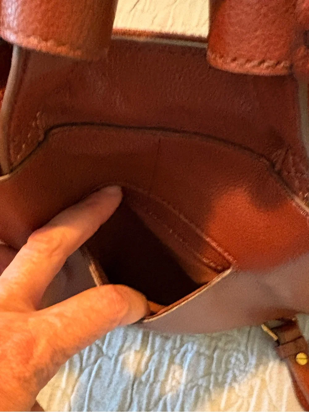 Fossil pebbled leather